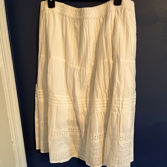 Avenue Plus size Poplin style skirt - Picture 1 of 2
